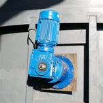 Mješalica s bočnim ulazom